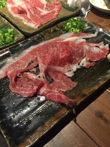 肉3